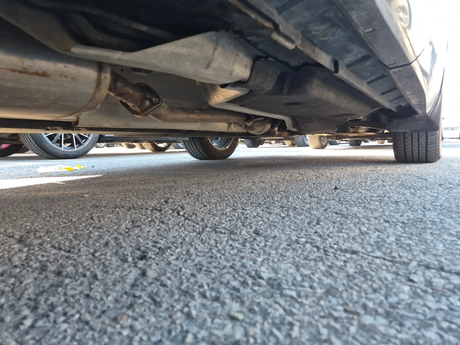 Undercarriage - Passenger Photo