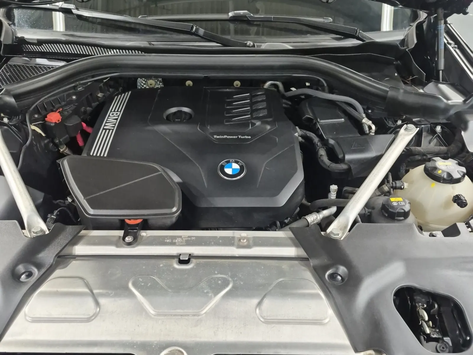 Engine Photo