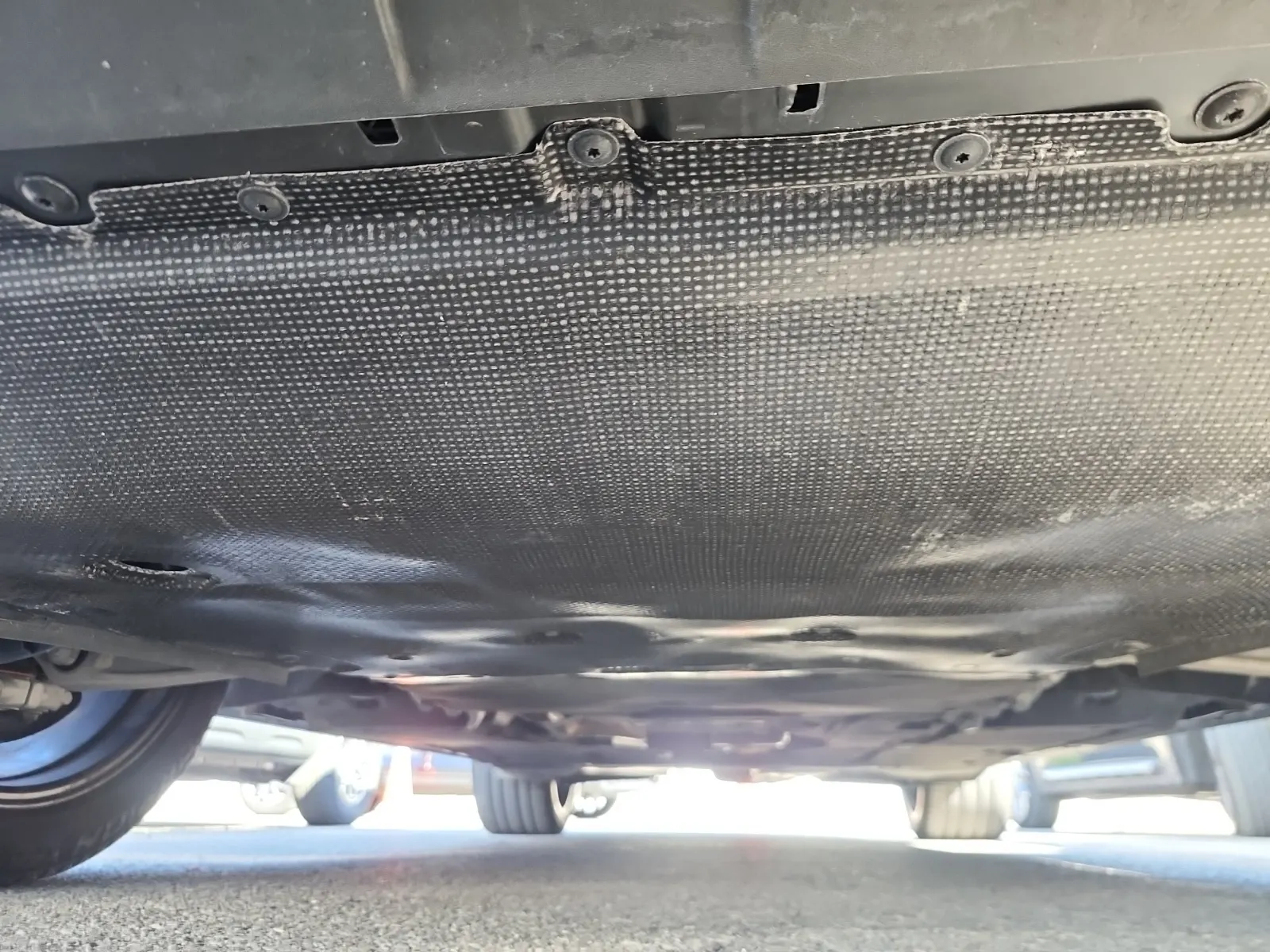Undercarriage - Front Photo