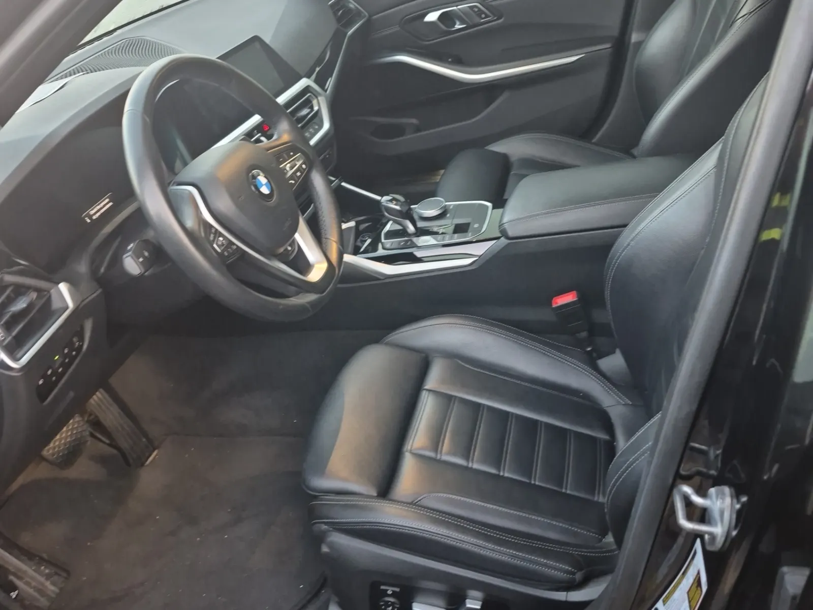 Front Interior Photo