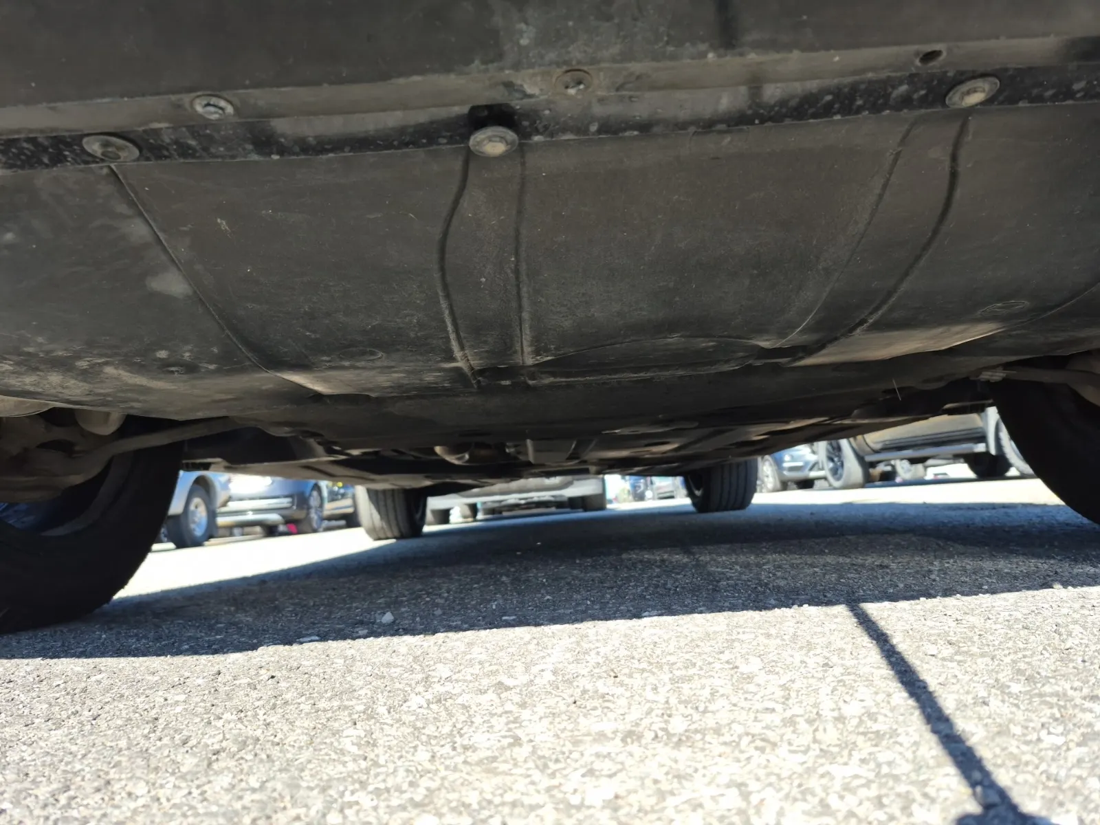Undercarriage - Front Photo