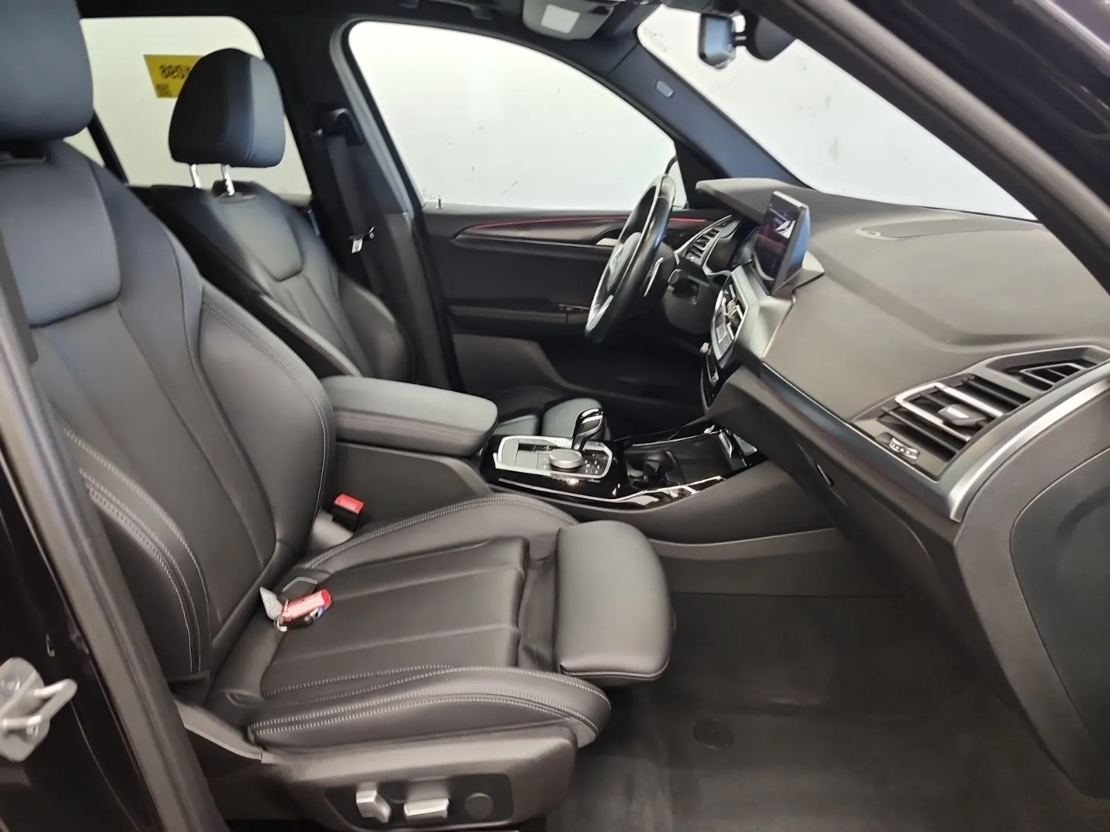 Right Side Interior Photo