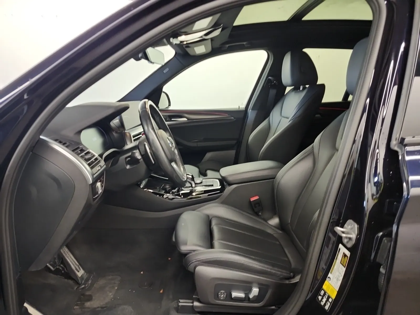 Front Interior Photo