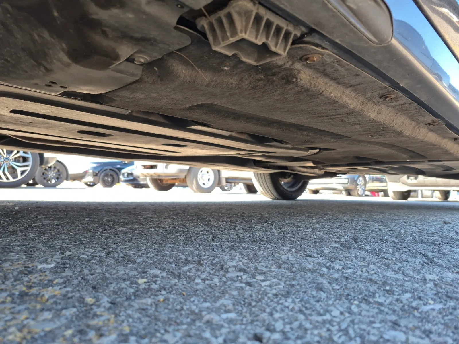 Undercarriage - Driver Photo