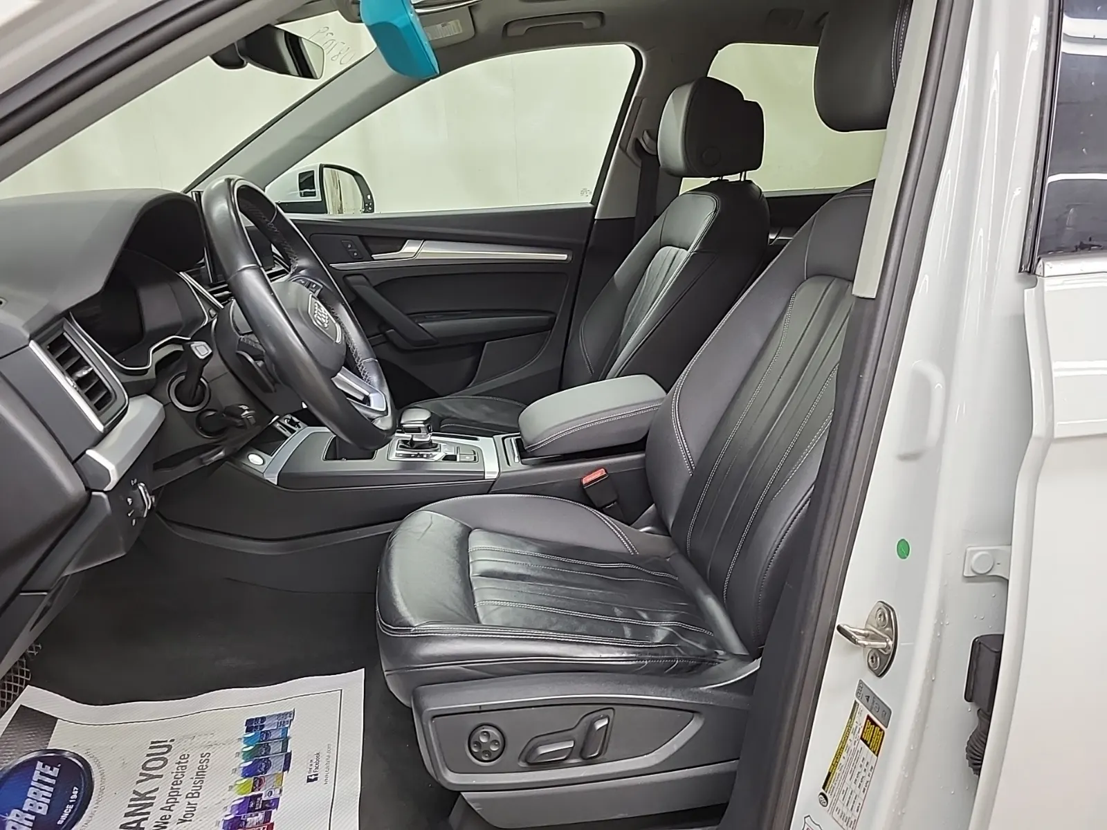 Front Interior Photo