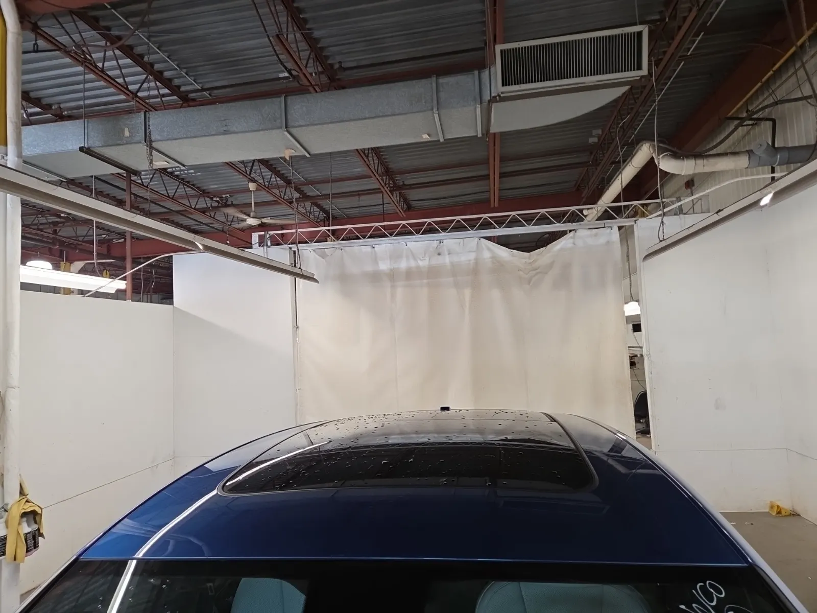 Exterior Roof Photo