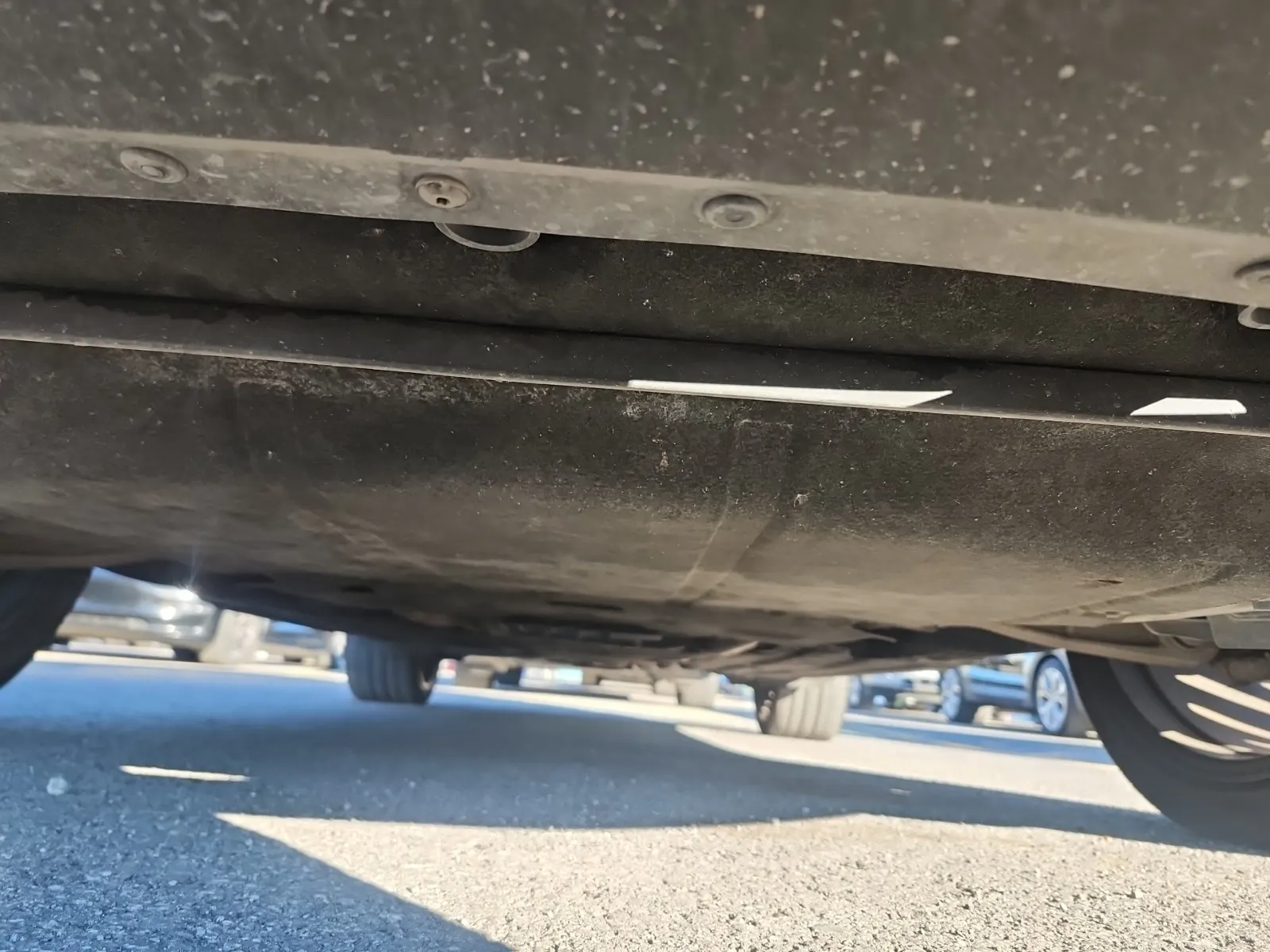 Undercarriage - Front Photo