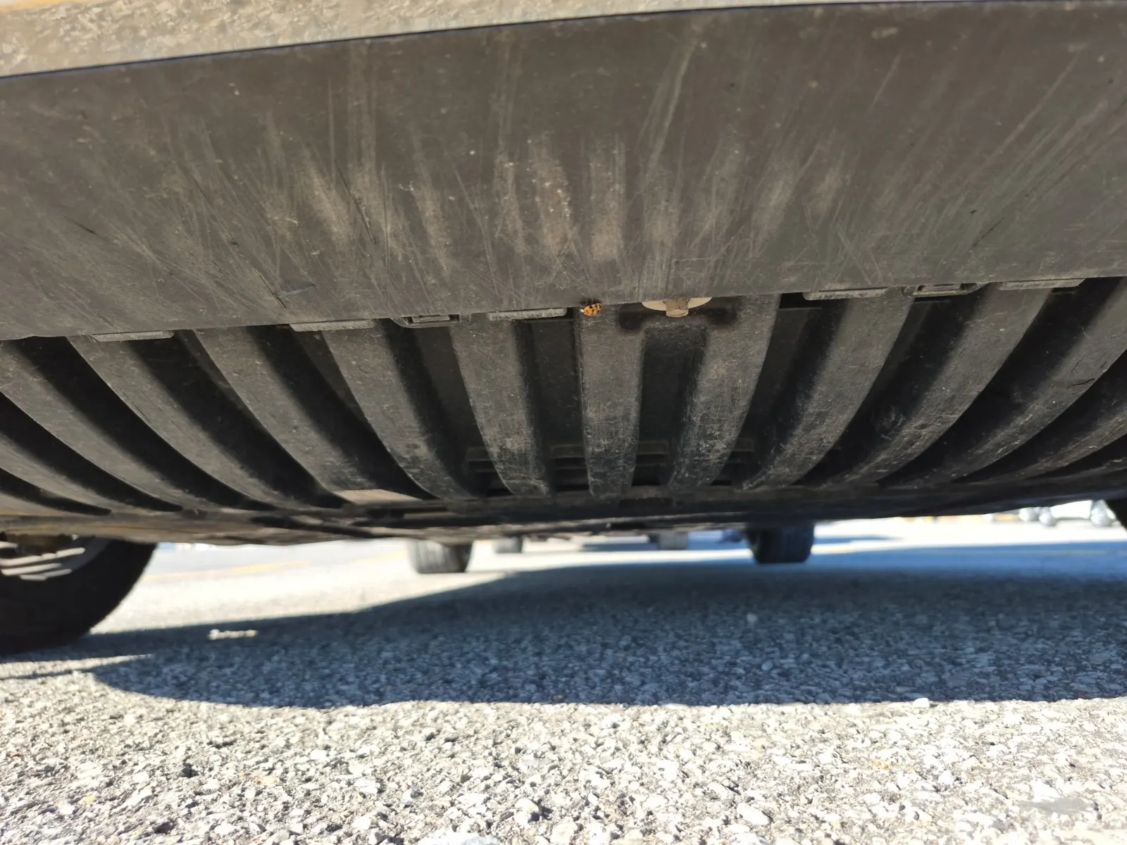 Undercarriage - Front Photo