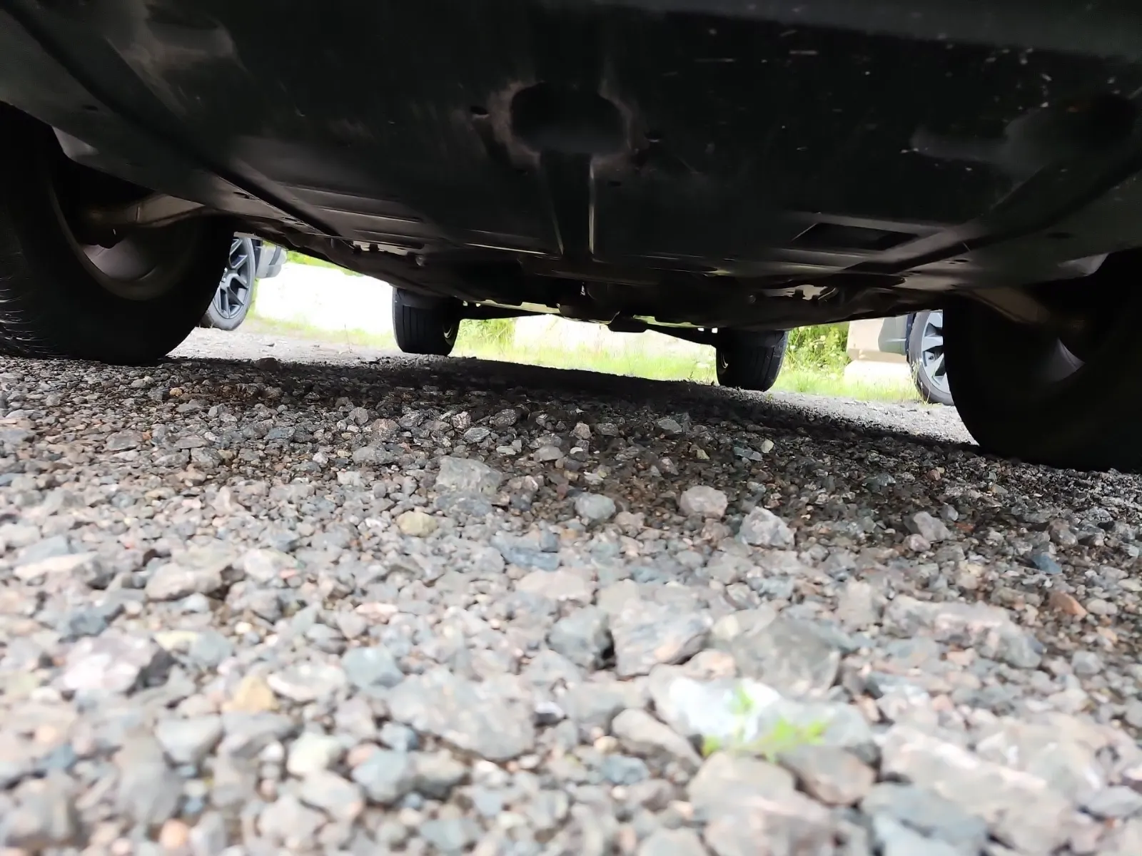 Undercarriage - Front Photo