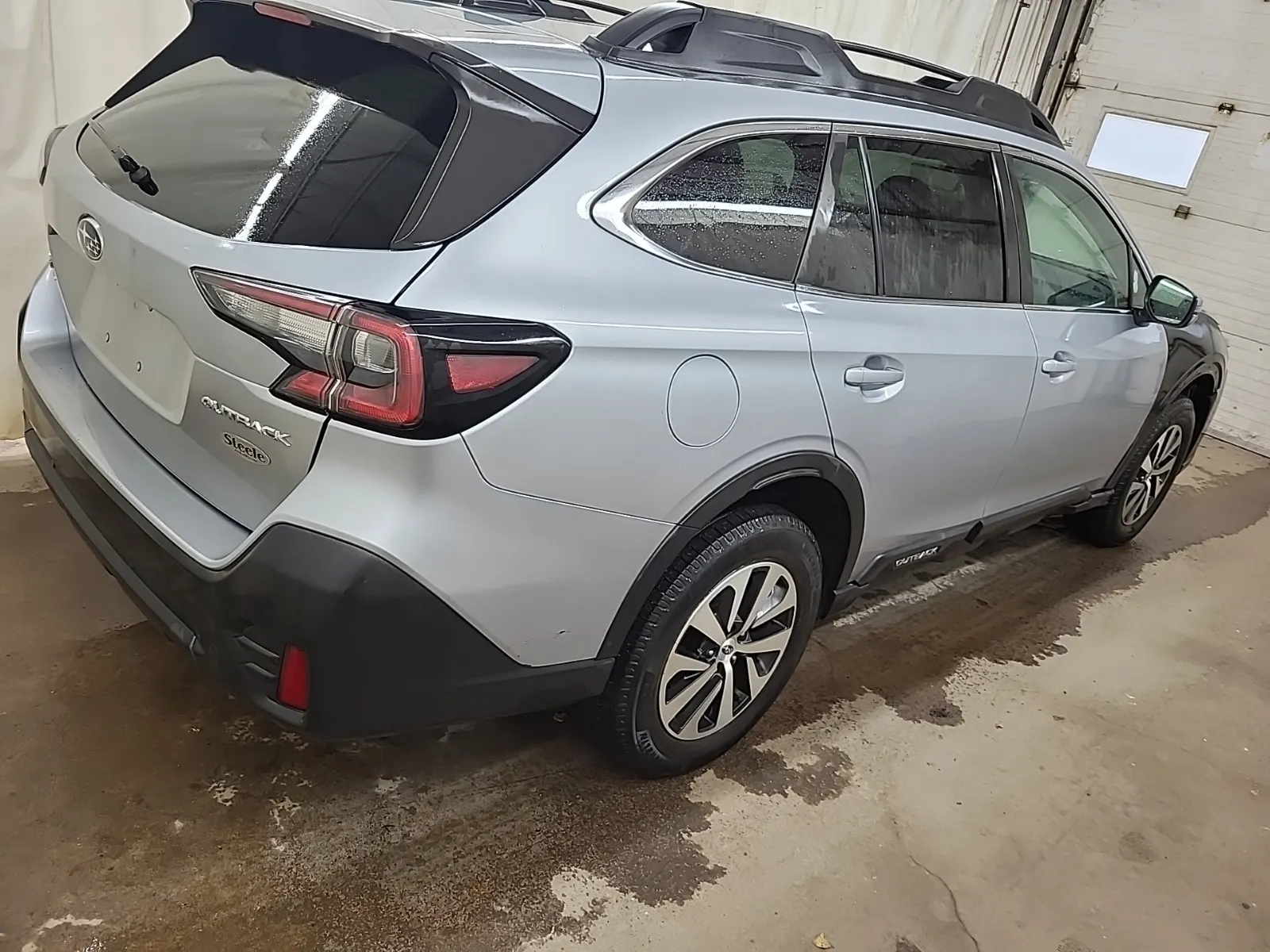 Passenger Rear 3/4 Photo
