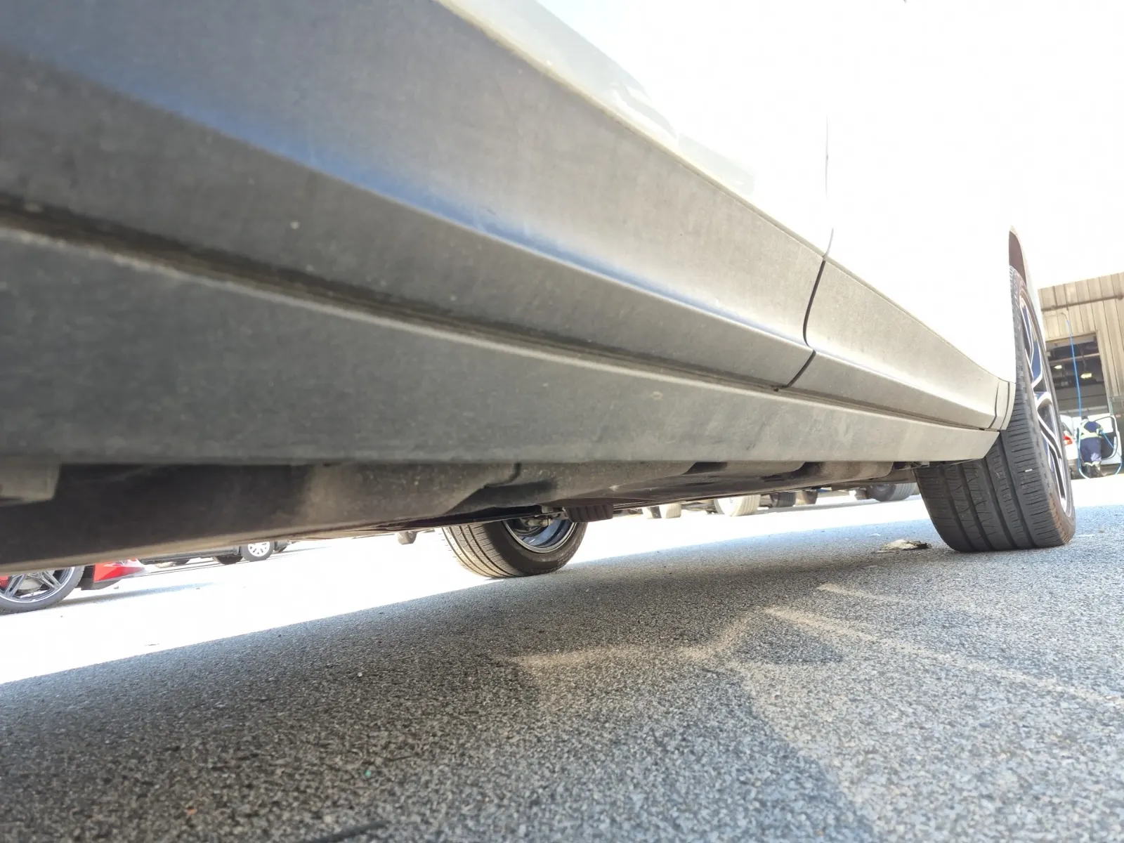Undercarriage - Passenger Photo