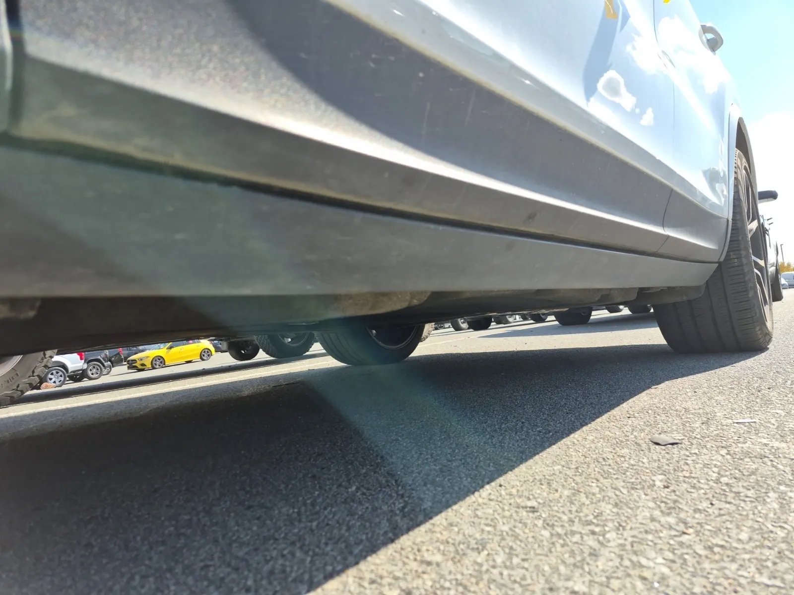 Undercarriage - Driver Photo