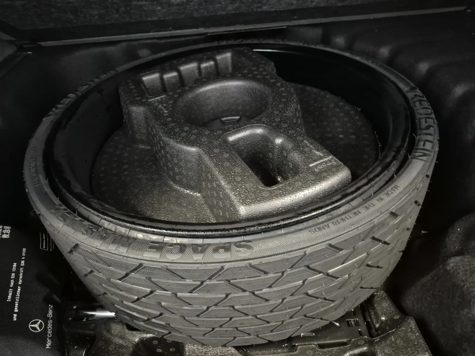 Spare Tire & Wheel Photo