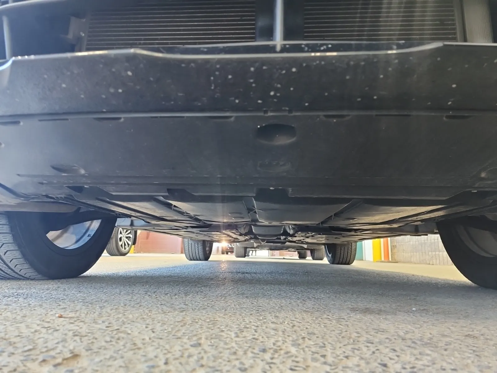 Undercarriage - Front Photo