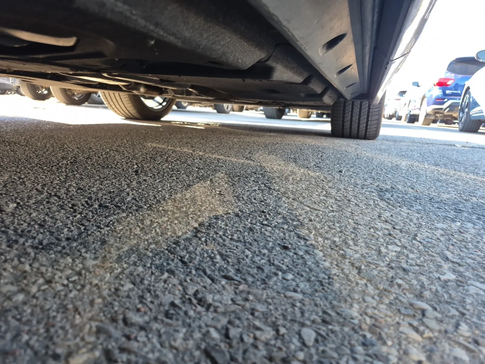 Undercarriage - Passenger Photo