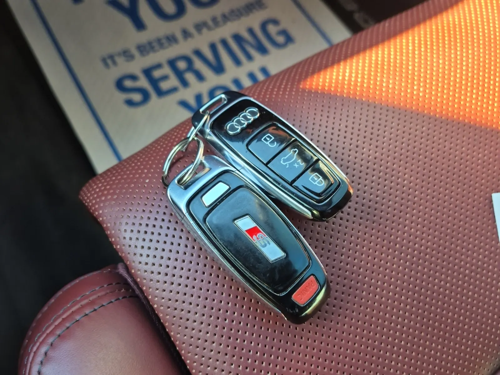 Keys/Fobs/Manual Photo