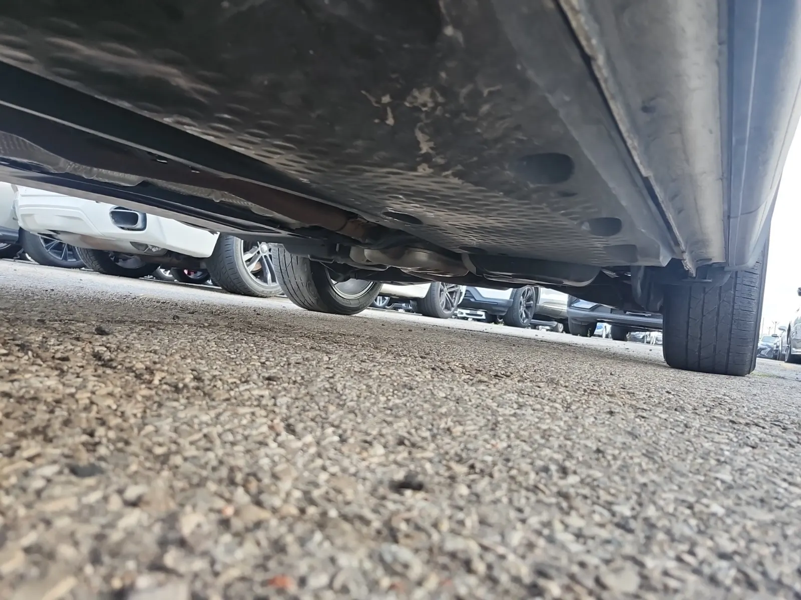 Undercarriage - Driver Photo