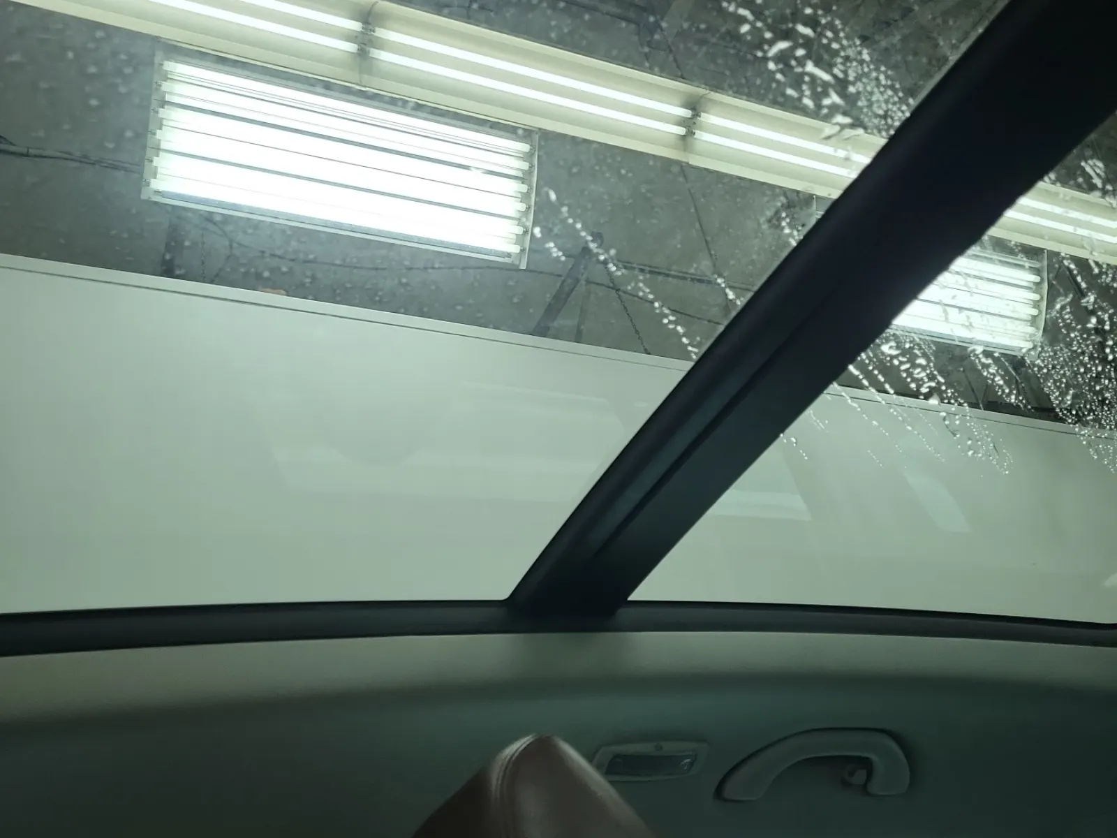 Interior Roof Photo