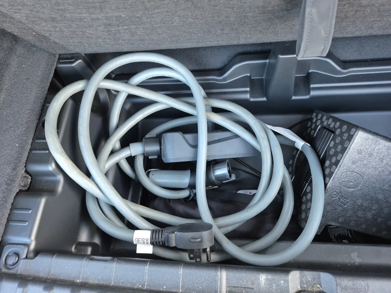 Charging Cable Photo