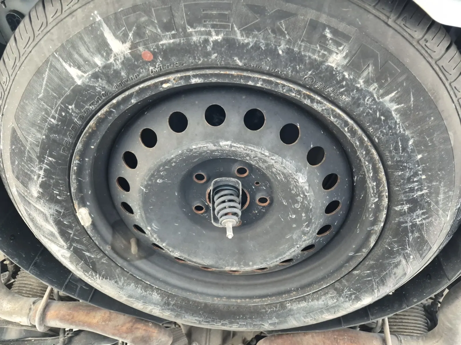 Spare Tire & Wheel Photo