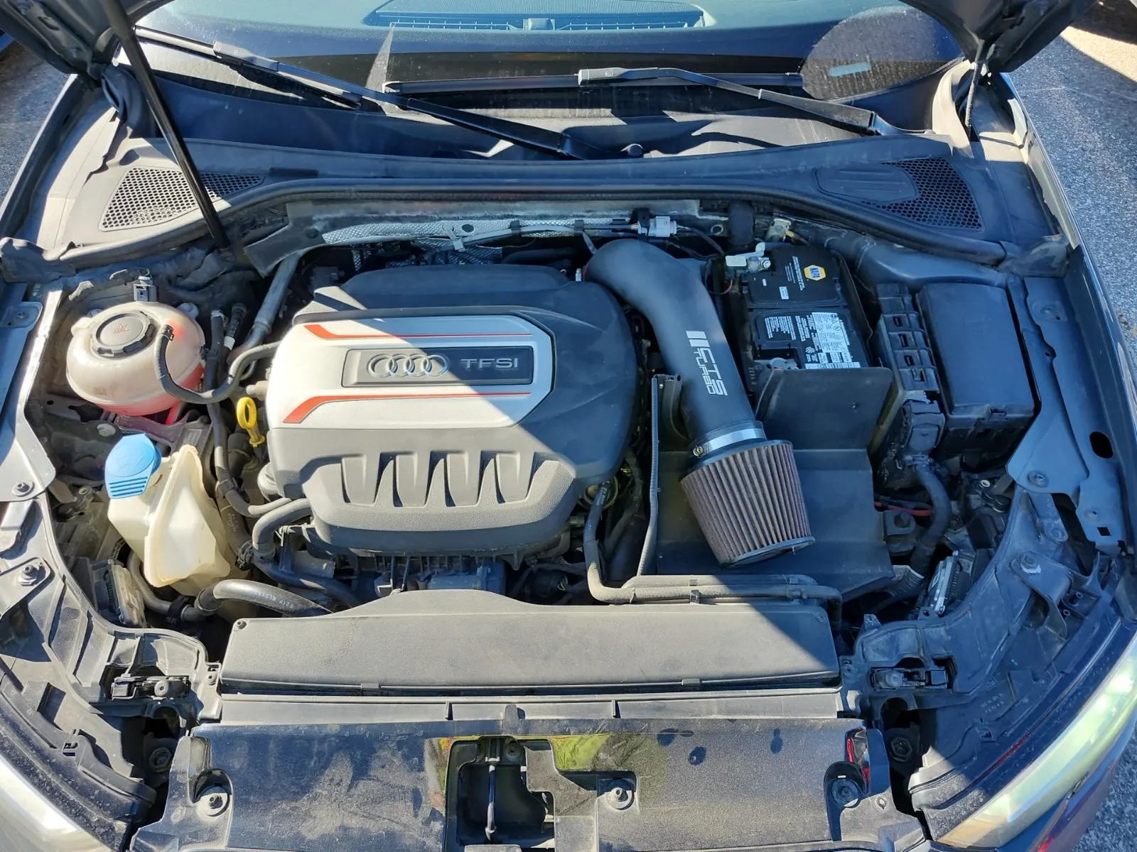 Engine Photo