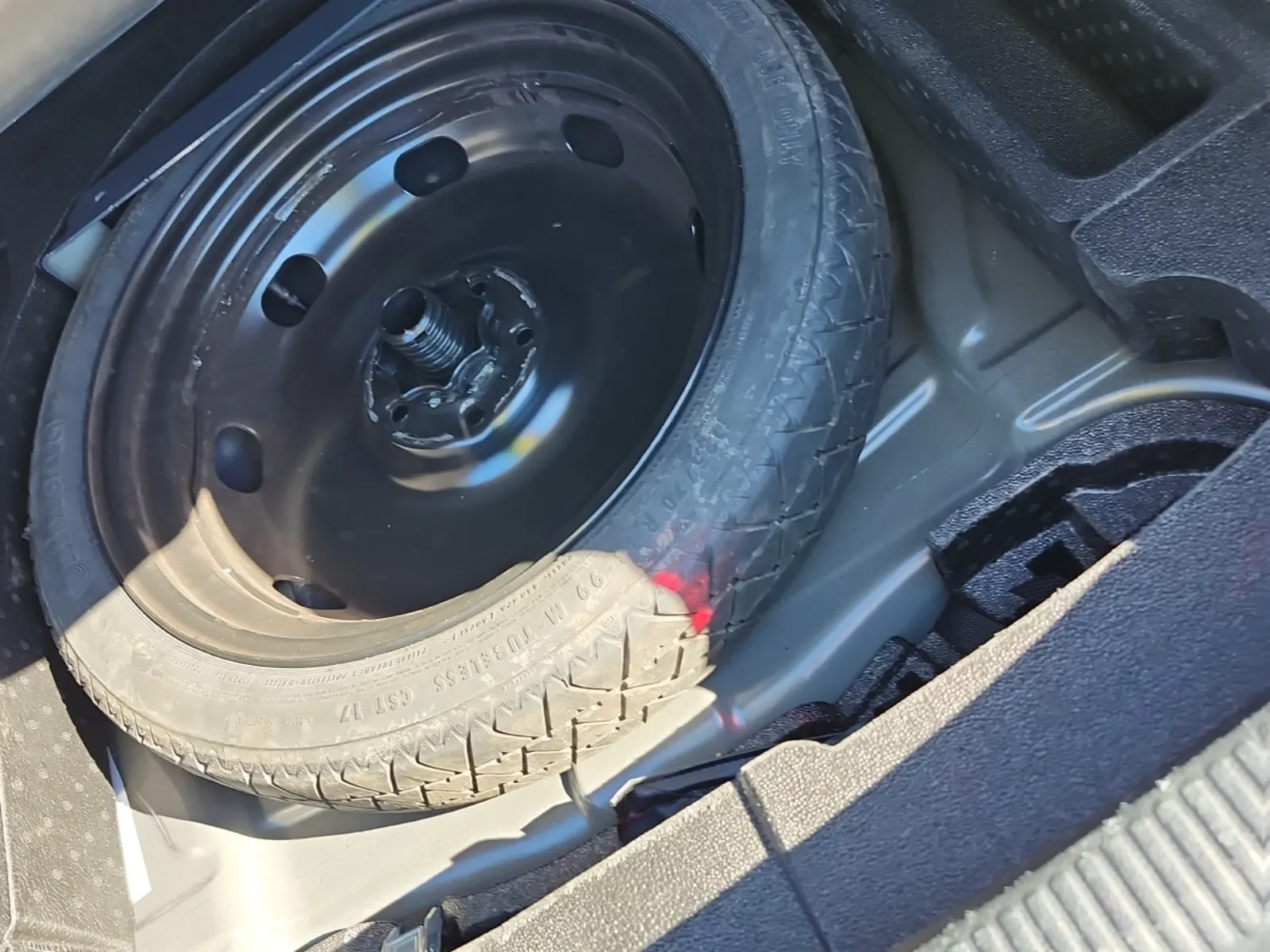 Spare Tire & Wheel Photo