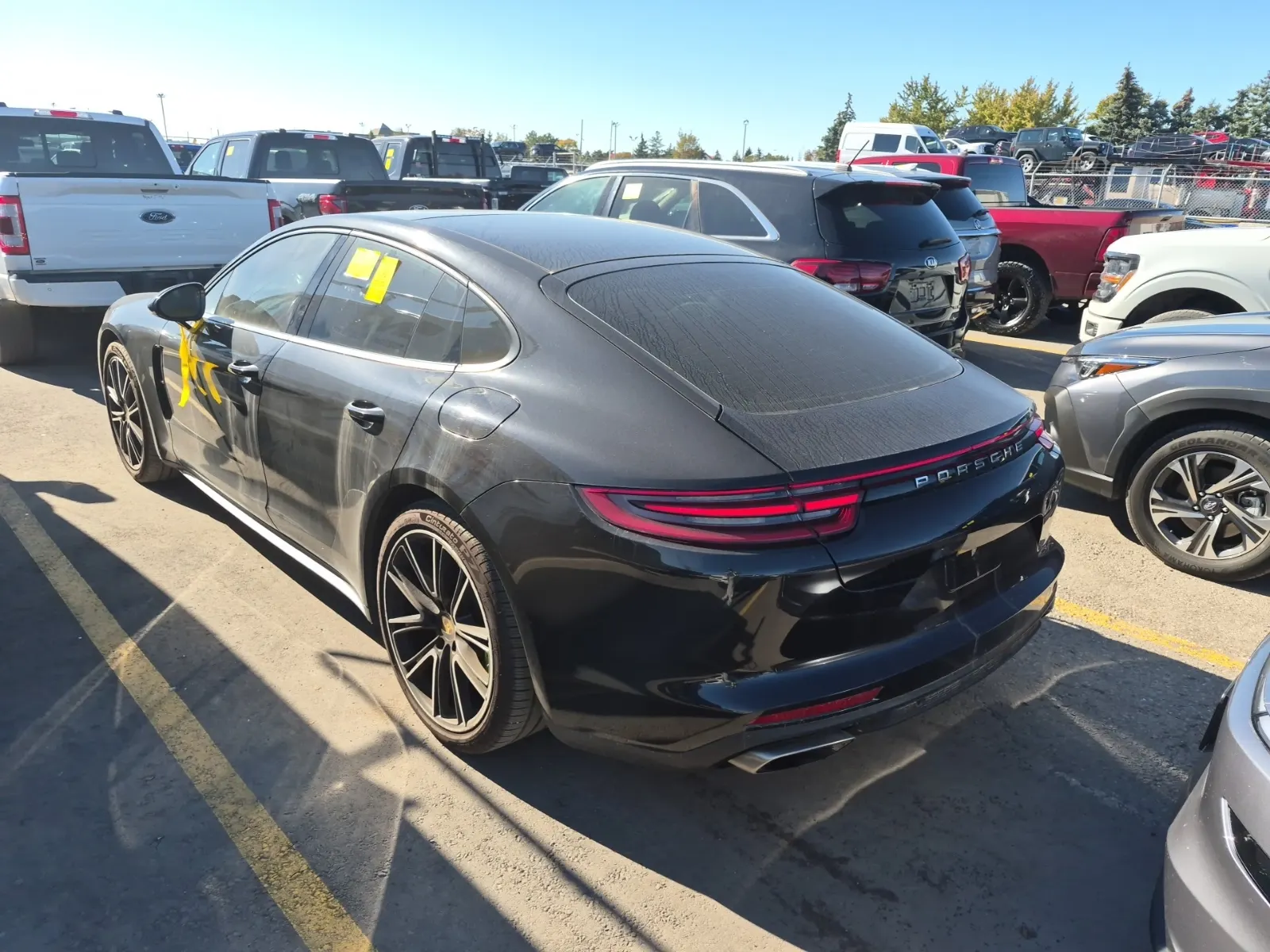 Driver Rear 3/4 Photo