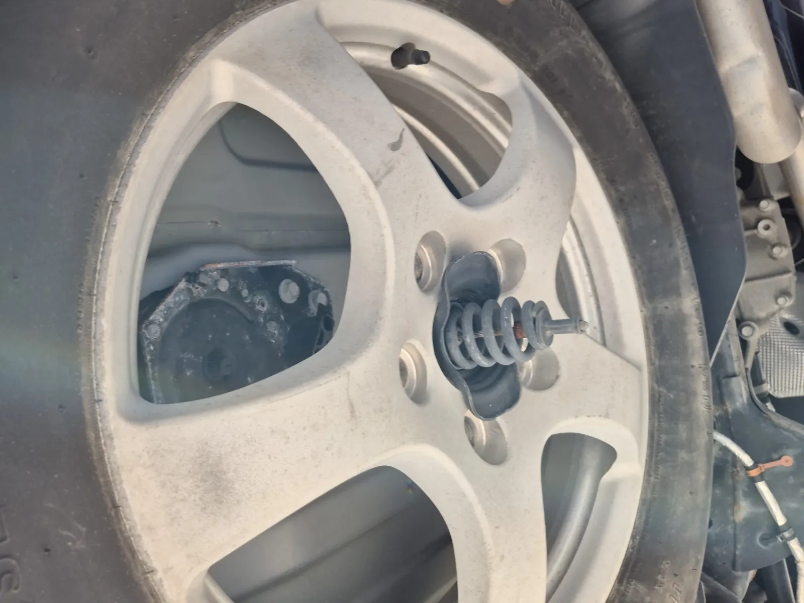 Spare Tire & Wheel Photo