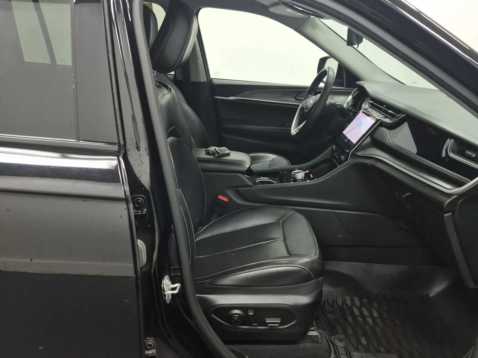 Right Side Interior Photo