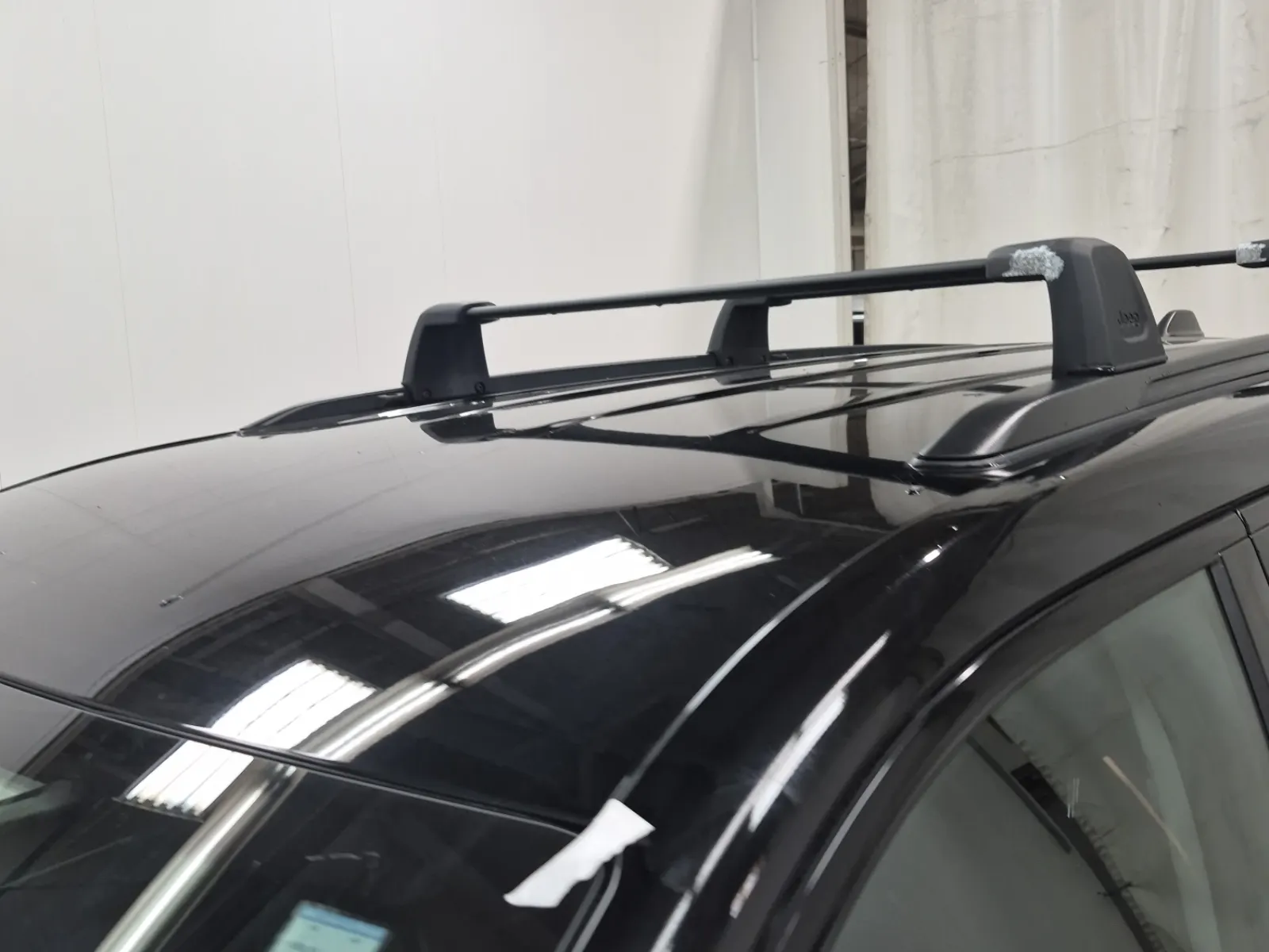 Exterior Roof Photo