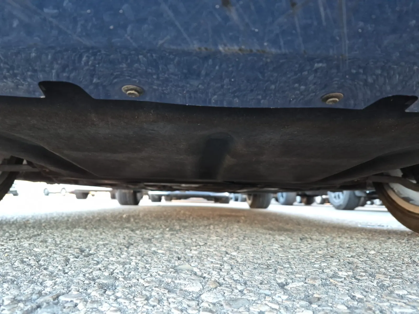 Undercarriage - Front Photo