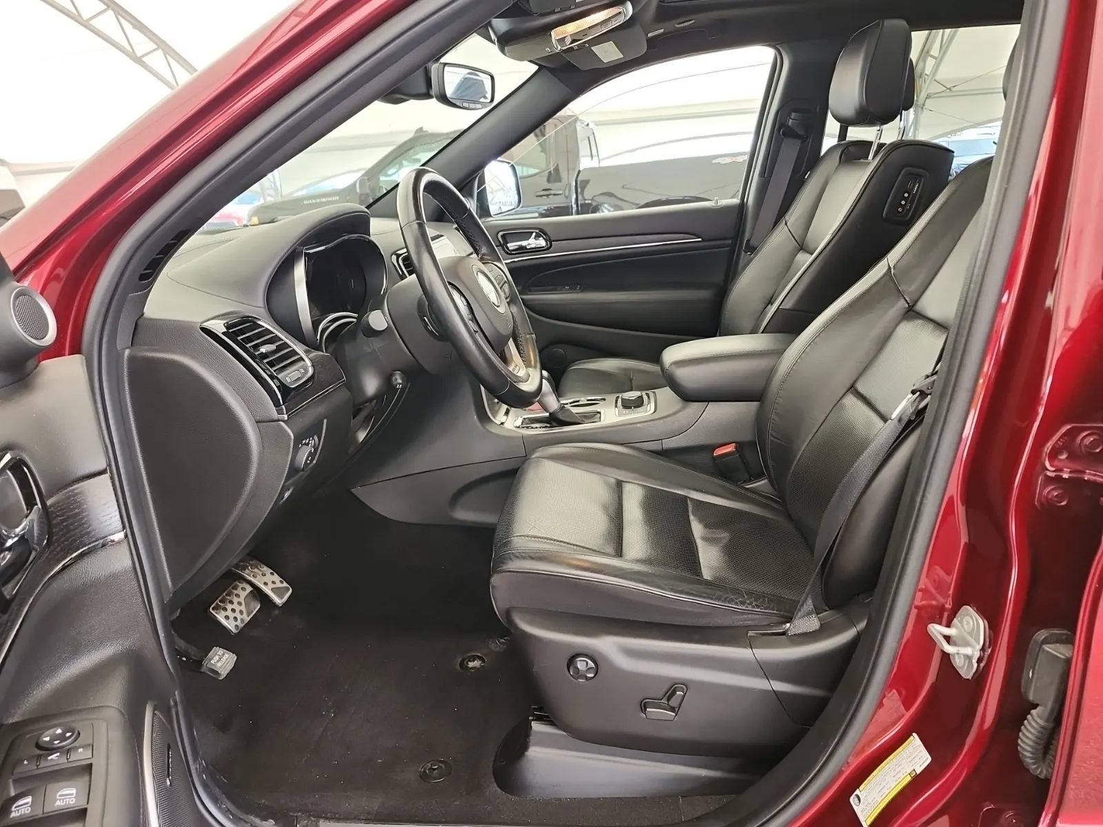Front Interior Photo