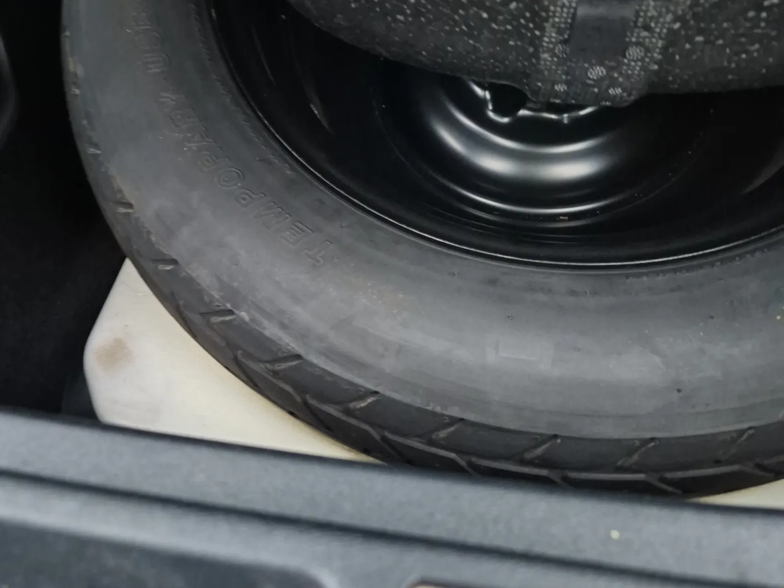 Spare Tire & Wheel Photo