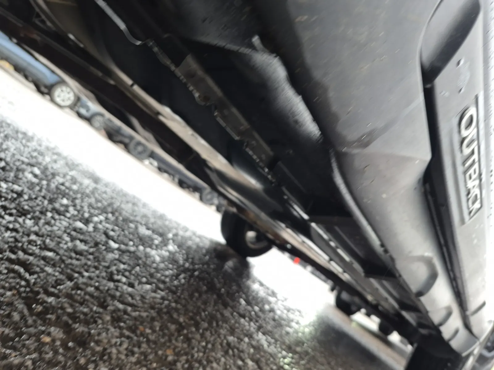 Undercarriage - Driver Photo