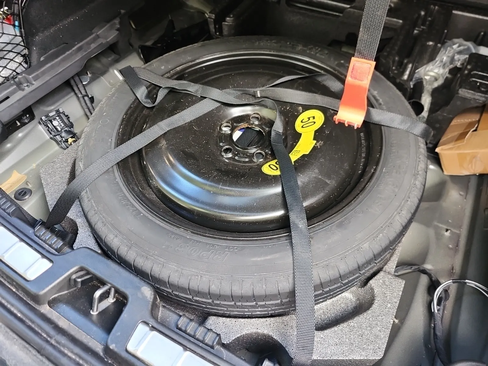 Spare Tire & Wheel Photo