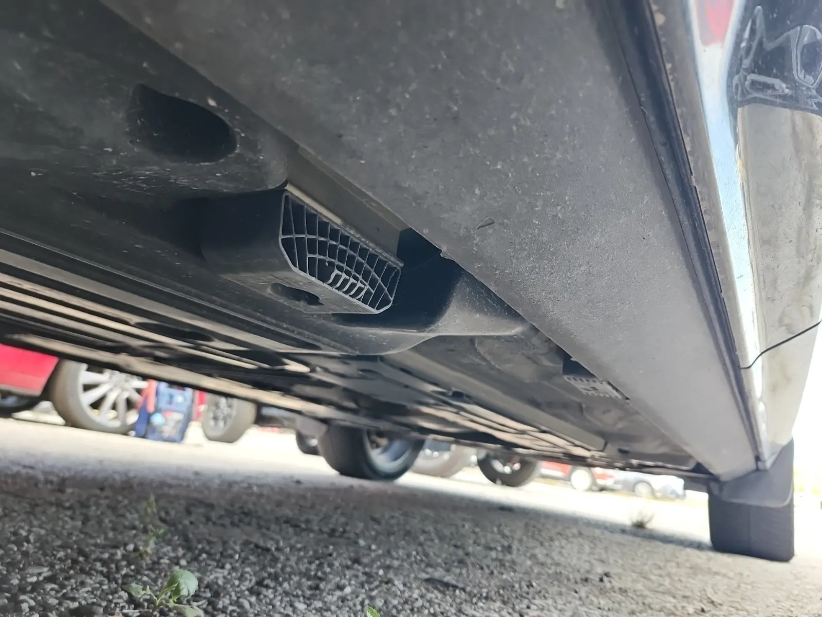 Undercarriage - Passenger Photo