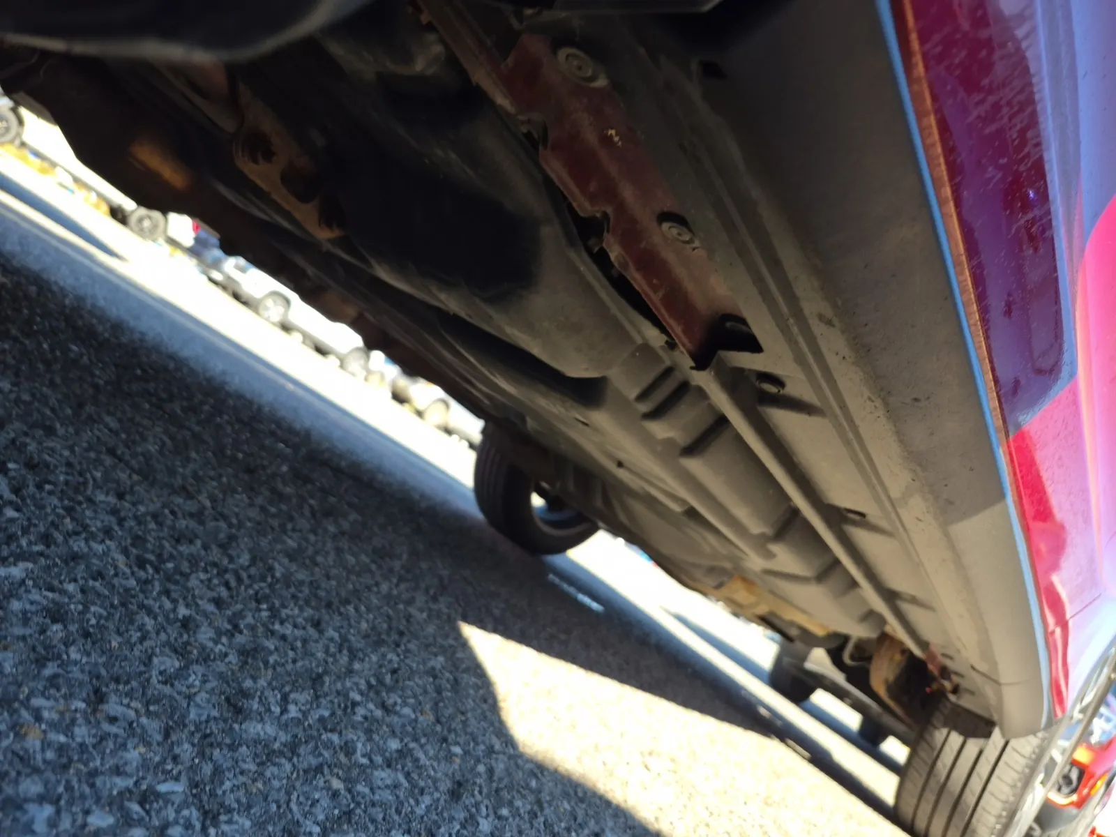 Undercarriage - Driver Photo