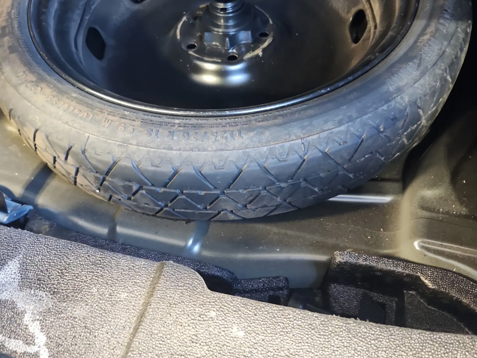 Spare Tire & Wheel Photo