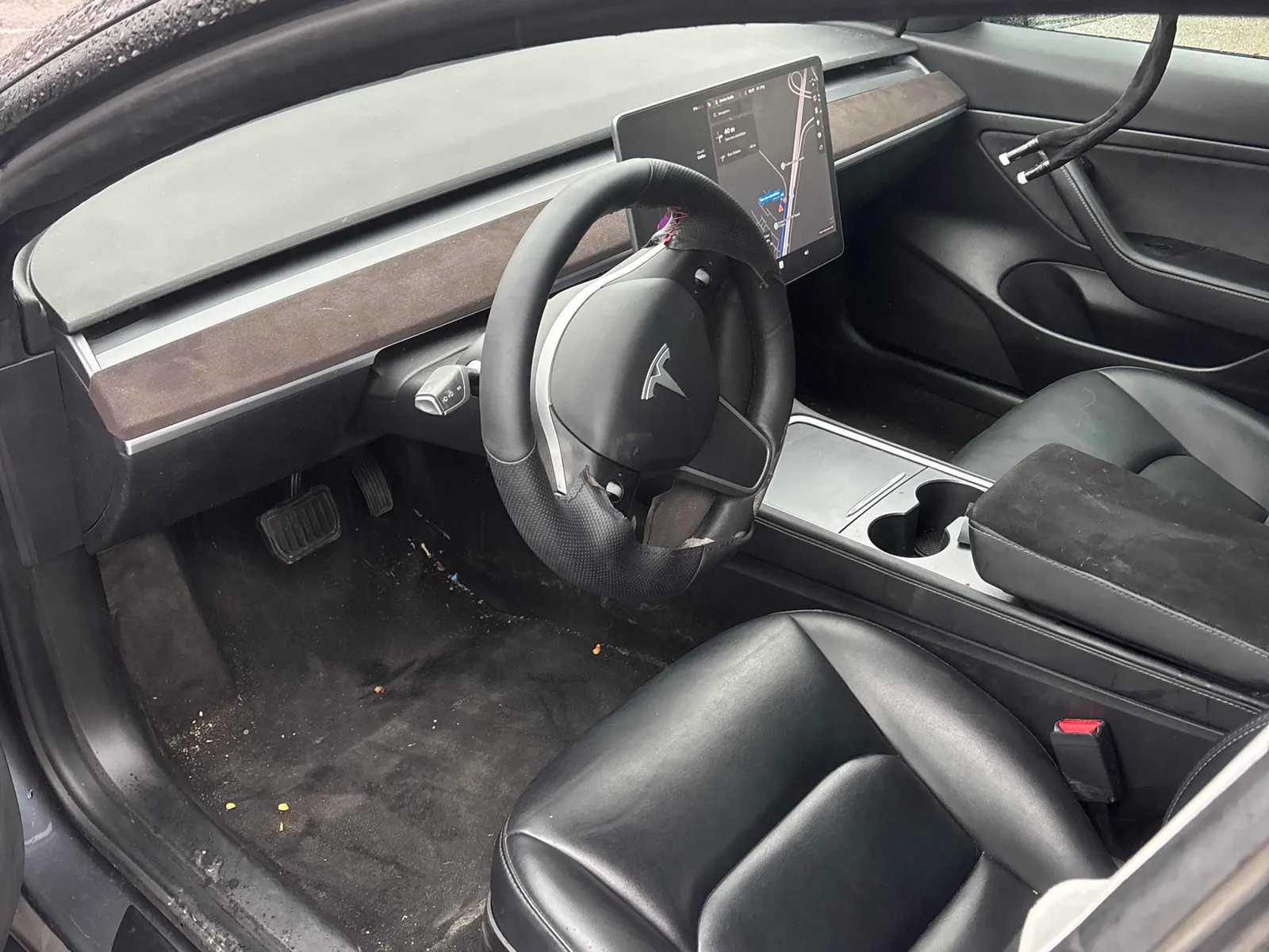 Interior driver side