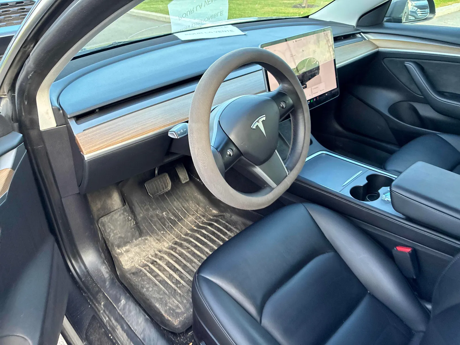 Interior driver side