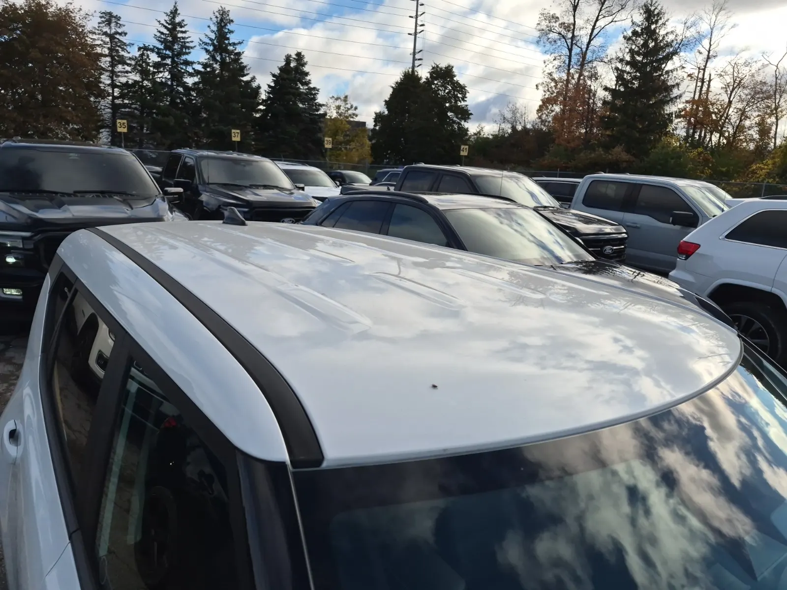 Exterior Roof Photo