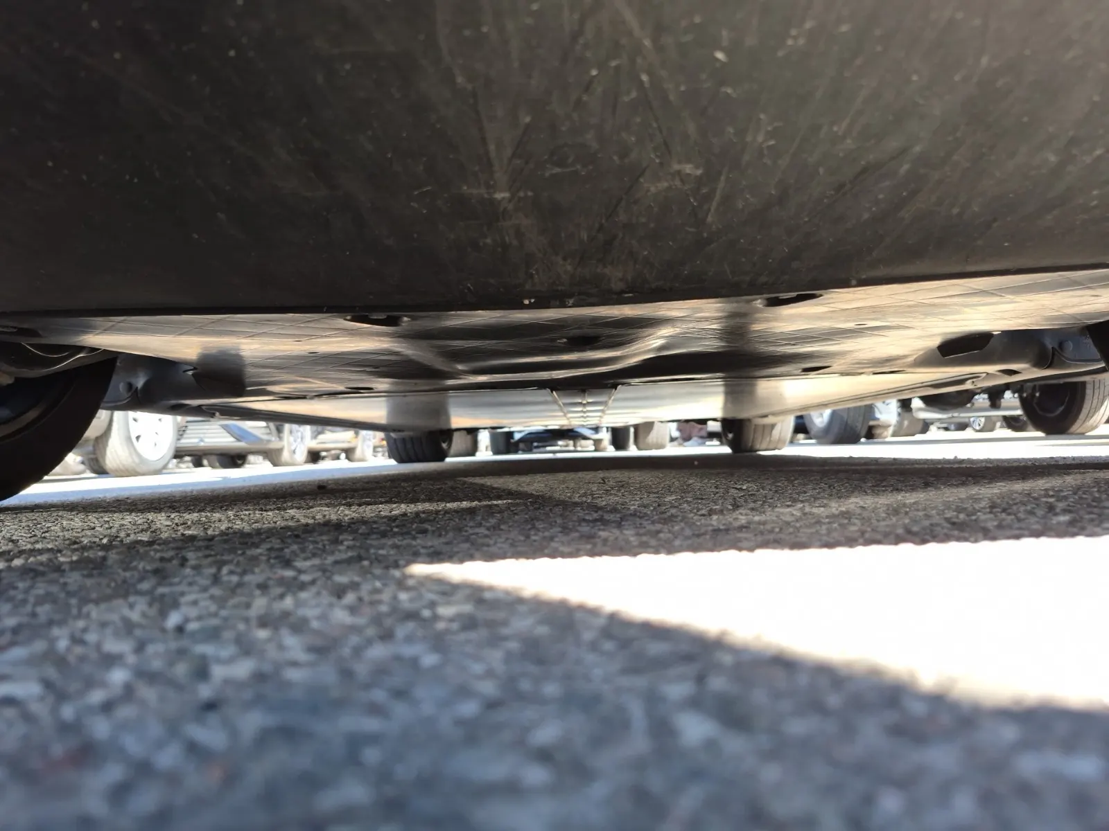 Undercarriage - Front Photo