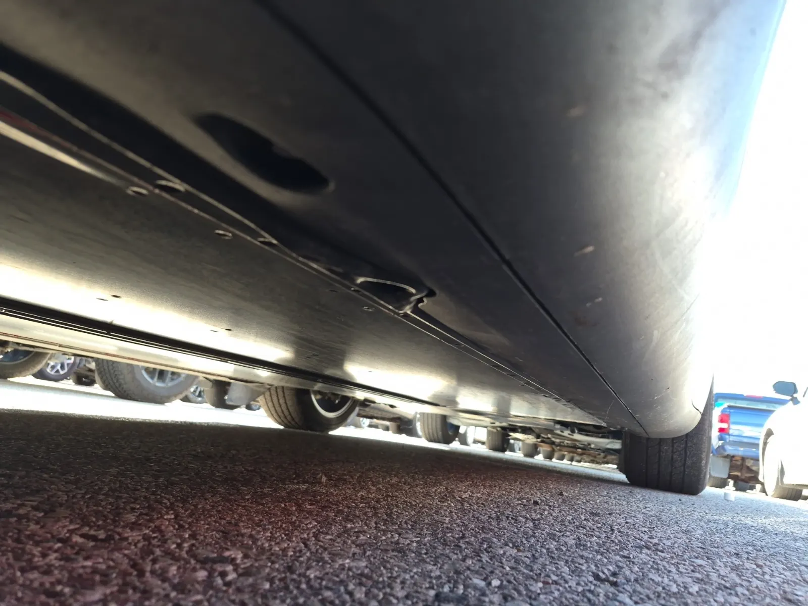 Undercarriage - Passenger Photo