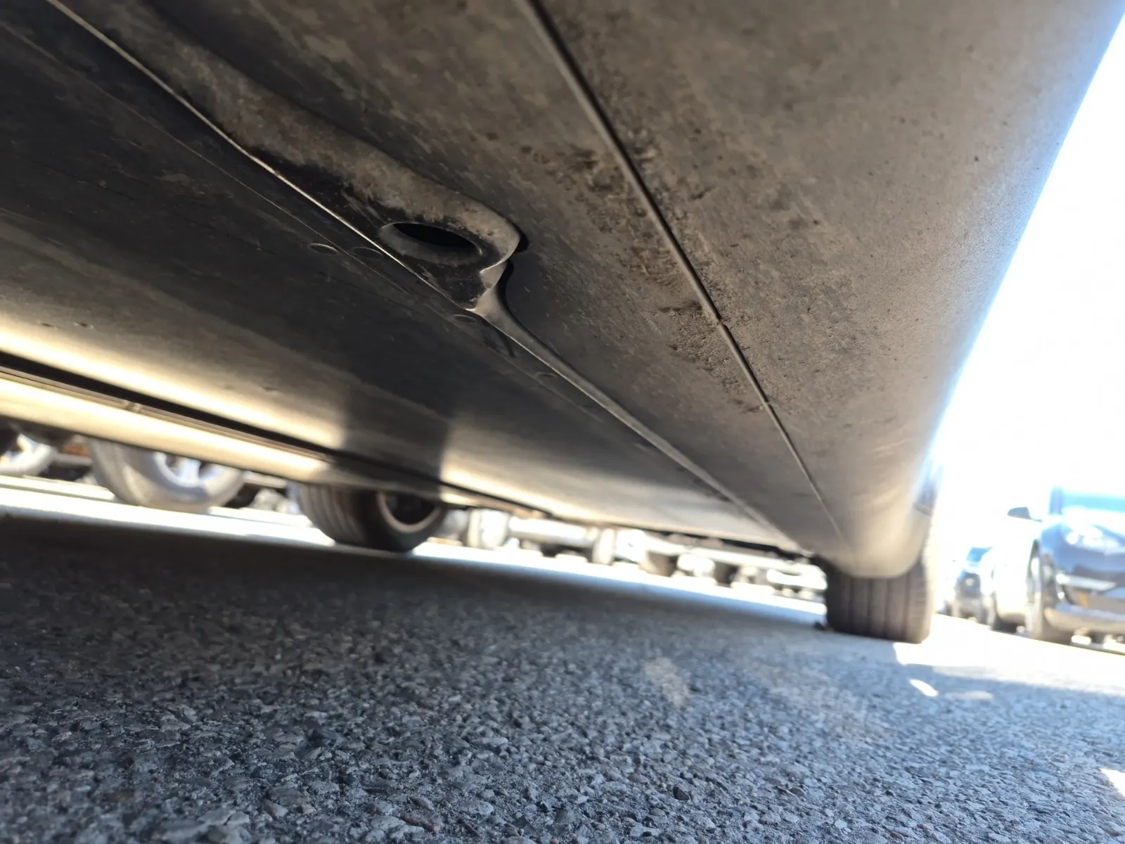 Undercarriage - Driver Photo