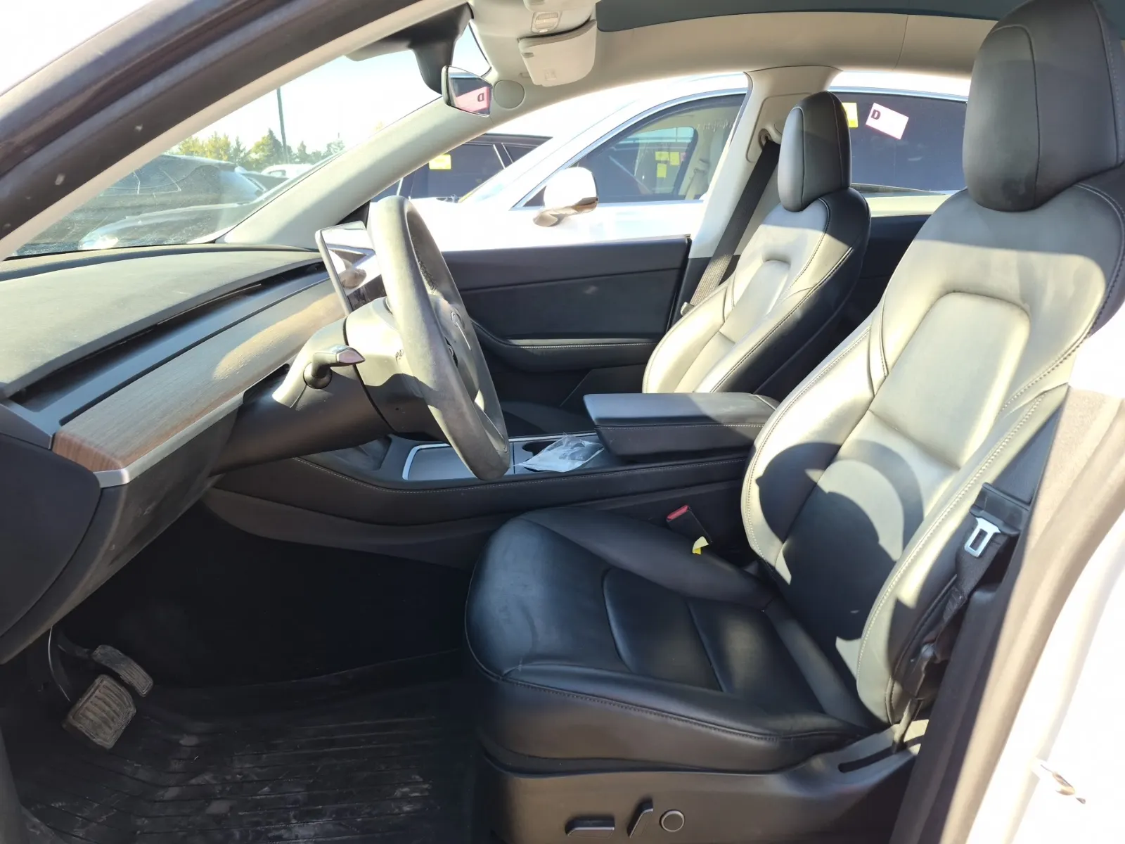 Front Interior Photo