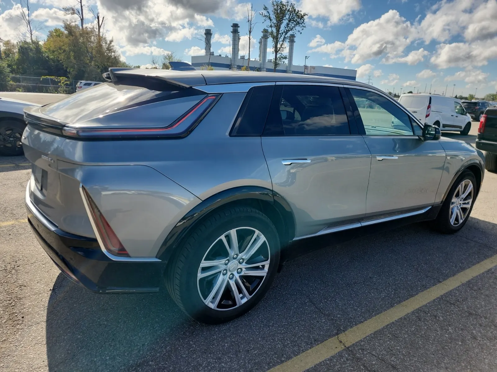Passenger Rear 3/4 Photo