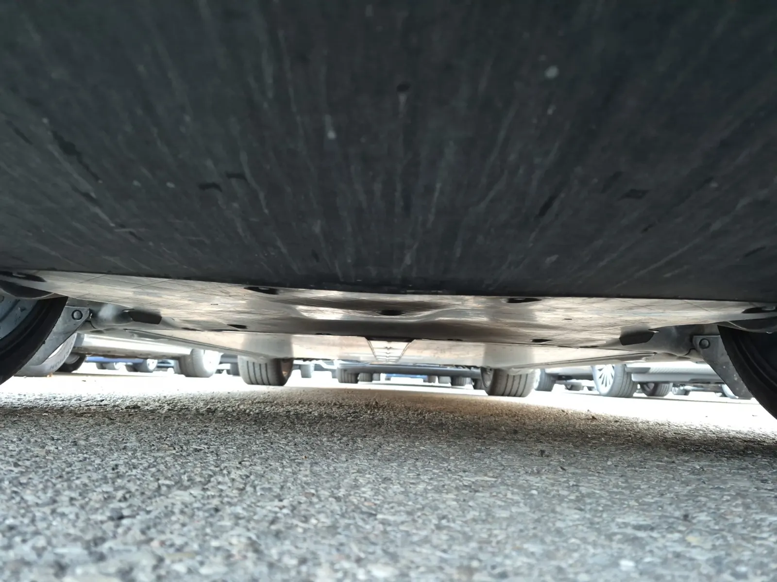 Undercarriage - Front Photo