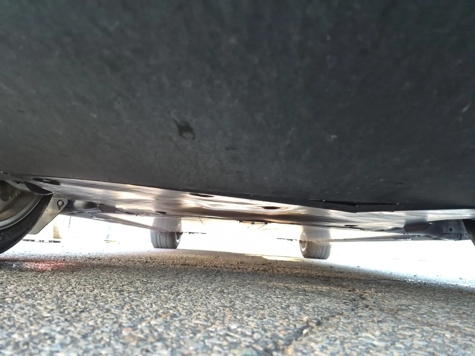 Undercarriage - Front Photo