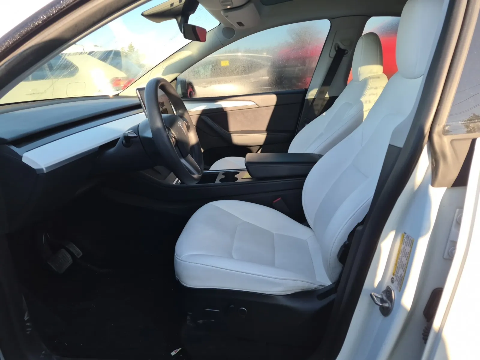 Front Interior Photo