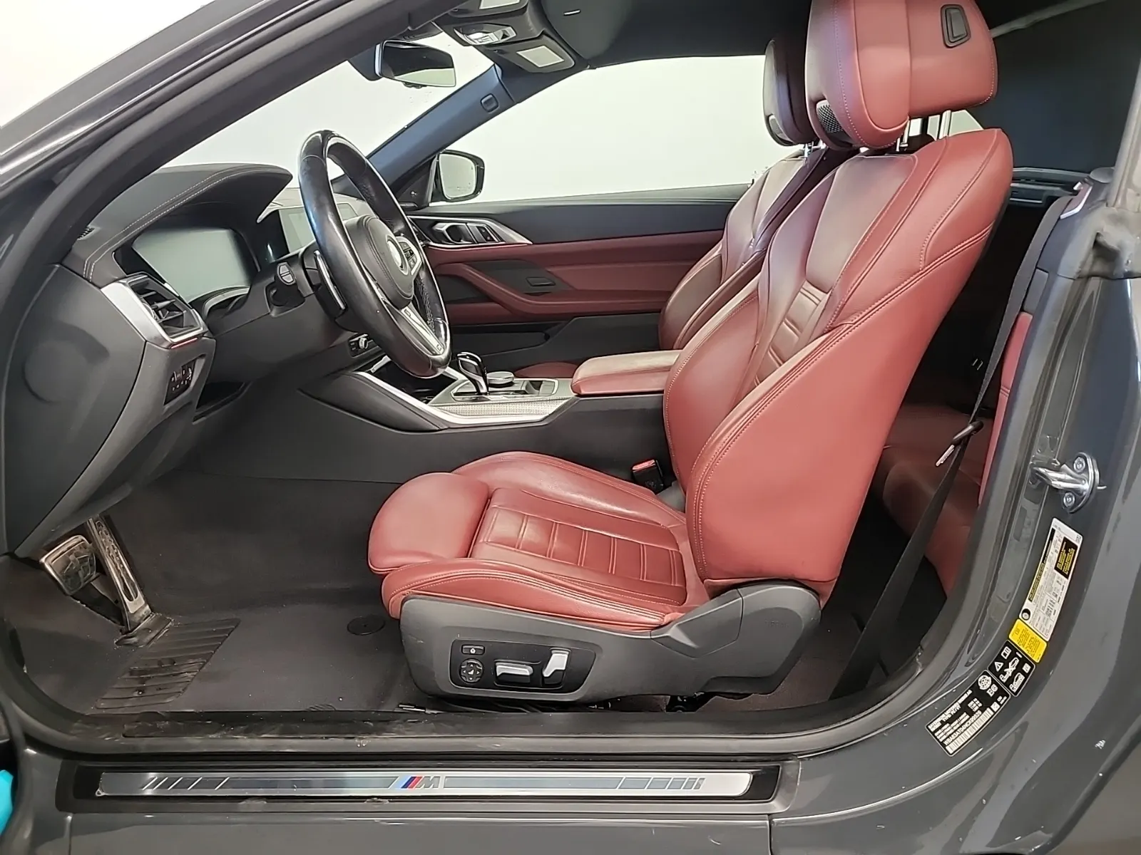 Front Interior Photo